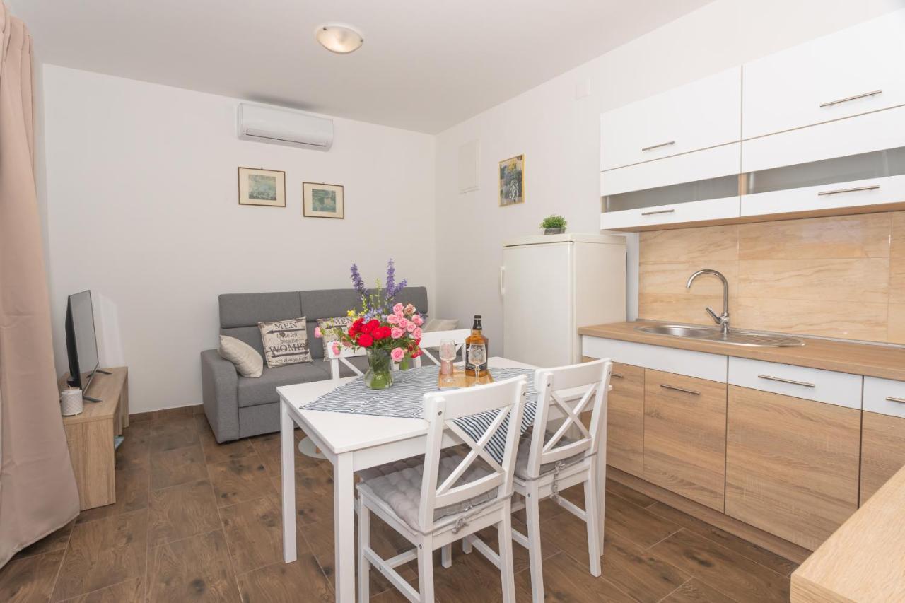 Mara Apartment Šibenik Exterior foto