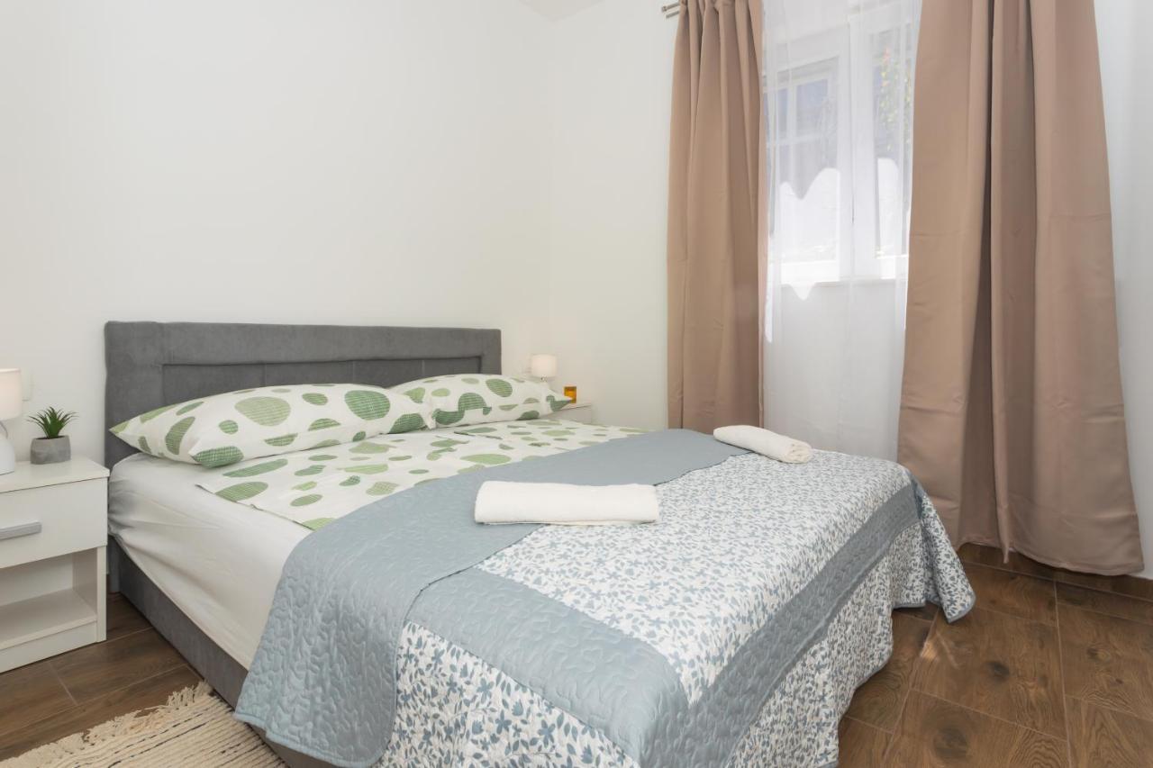Mara Apartment Šibenik Exterior foto
